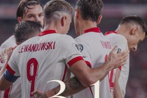 九游官网入口地址-波兰前主帅撤莱万队长+输芬兰后下课，莱万回归后平荷兰+复仇芬兰